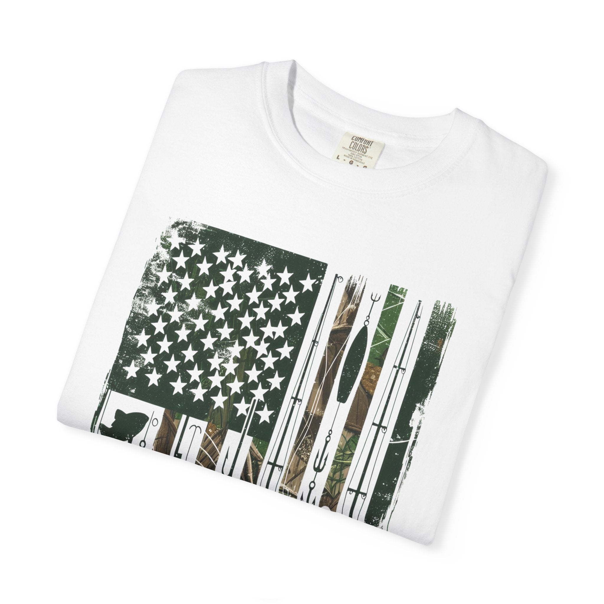 Fishing Flag Men's T-Shirt — Camo American Flag with Fish & Lures